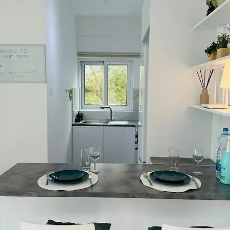 White 1-bdr Agyos Tychonas Apartament Limassol